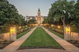 Friends University Campus, Wichita, 1
