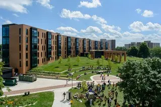 University of Wisconsin-Oshkosh Campus, Oshkosh, 11